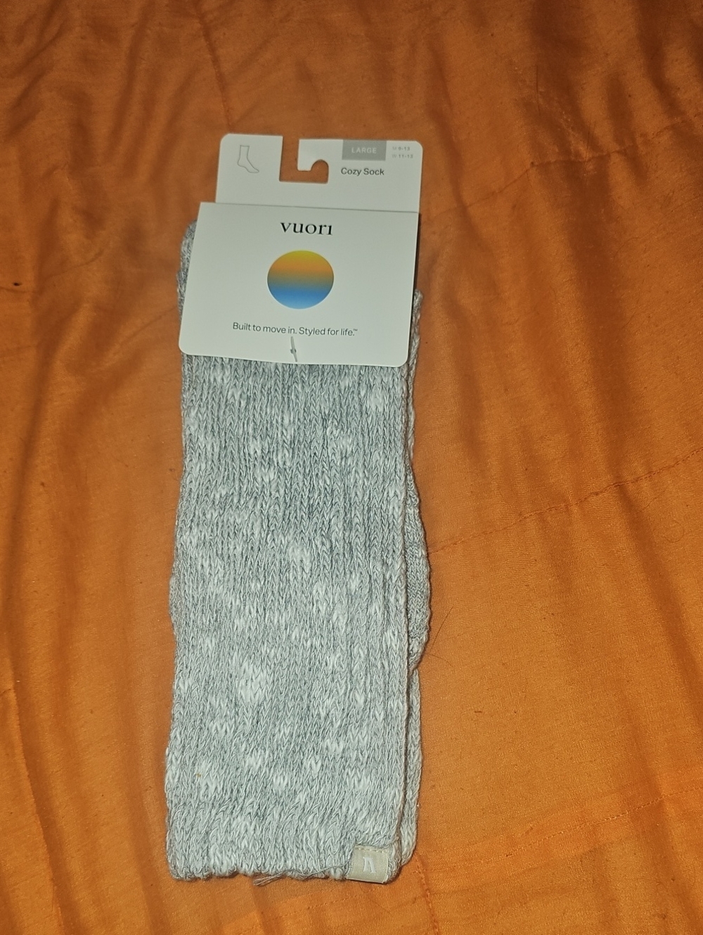 Vuori Large Cozy Socks!! Mens 9-13, Womens 11-13. Light Heather Gray. Unisex